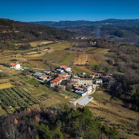 Дом отдыха Poji Sculci