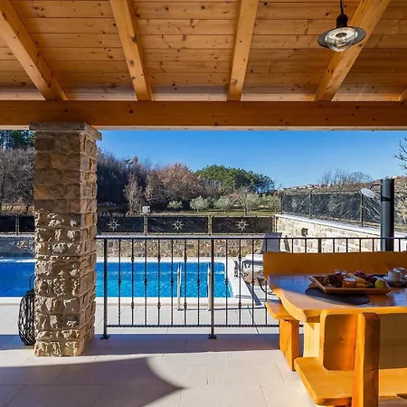 Дом отдыха Poji