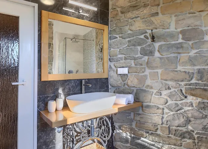 別荘 Poji Šćulci